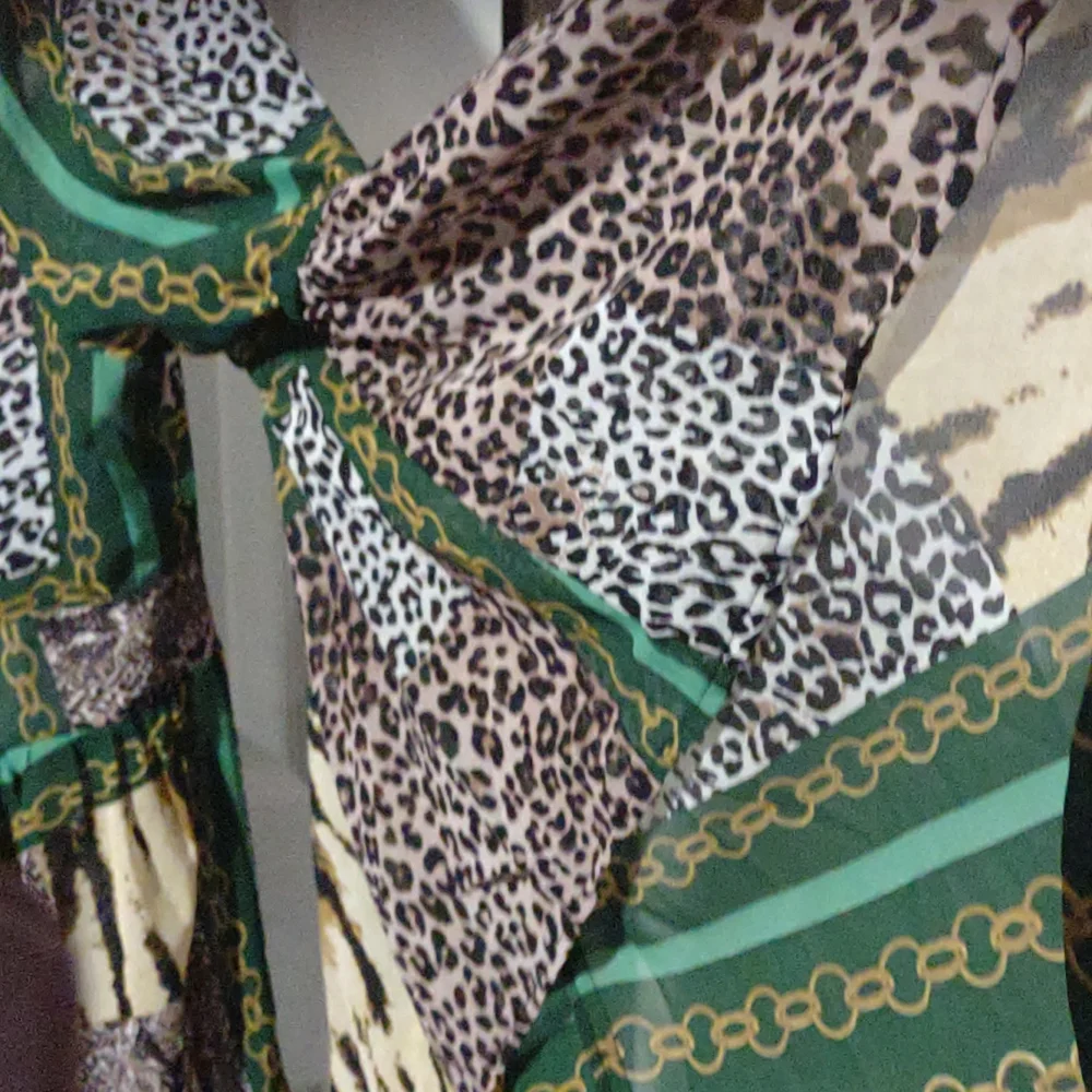 High to low top - Picture 3 of 4